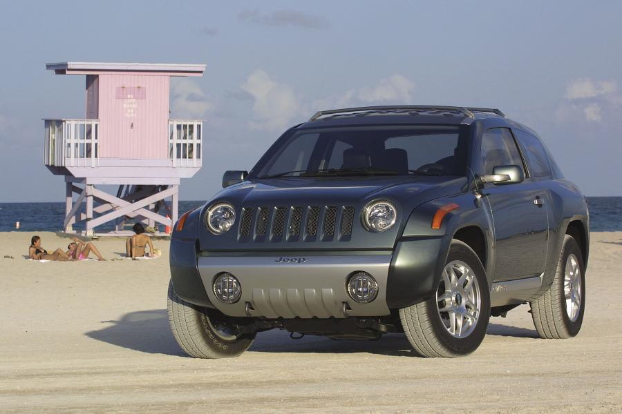  Jeep Compass Concept 2002 года  (фото 14 из 50)